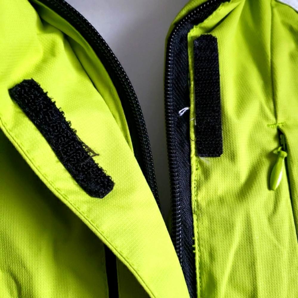 Ski Jacket - Picture 9 of 13